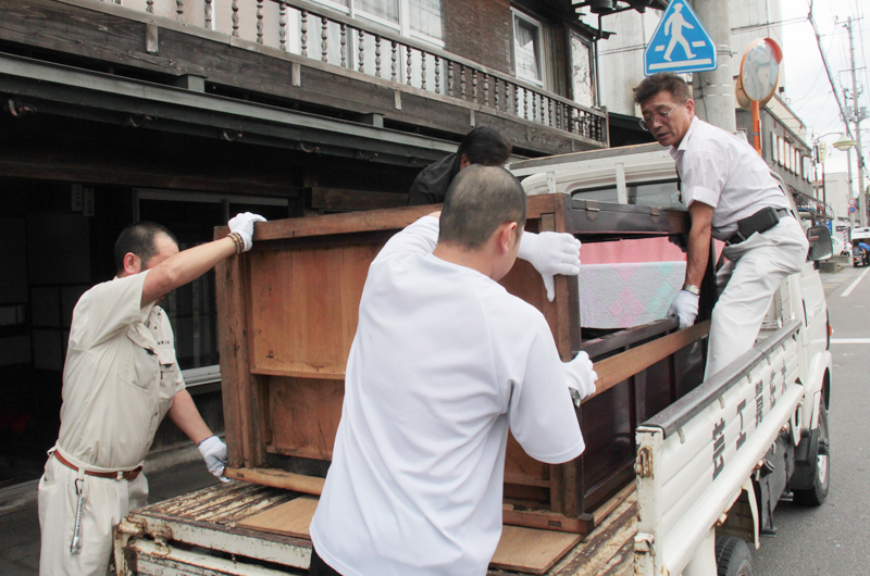 お仏壇のお預かり